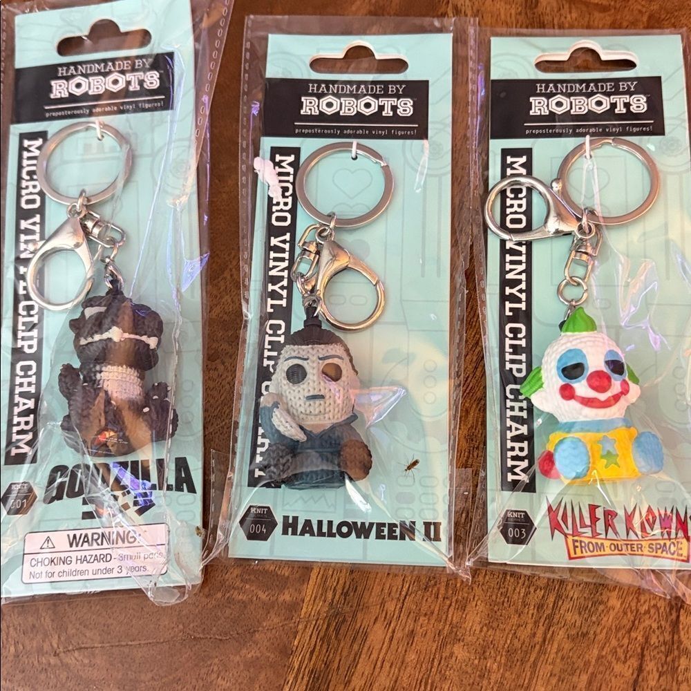 3 Handmade By Robots micro vinyl Clip Charm, Keychains